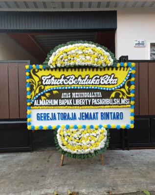 Papan Bunga Duka di Payahe